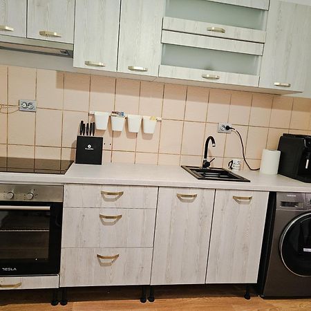Mony Apartaments ルーマン エクステリア 写真